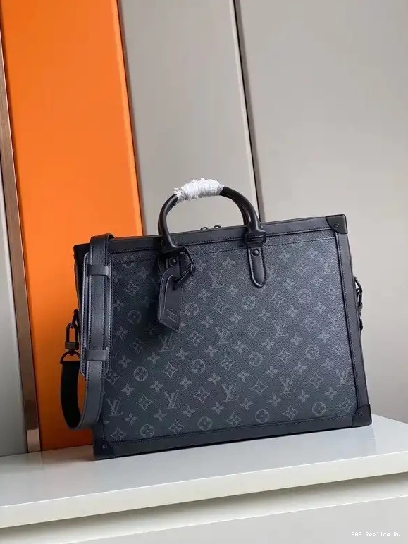 TRUNK LOUIS VUITTON SOFT 0608